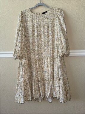 LIKE NEW VICI Ditsy Floral Tiered Mini Dress Yellow Cream Medium